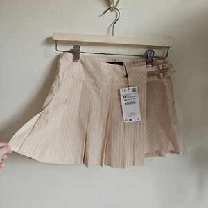 Zara Cream Mini Skort with Pleats